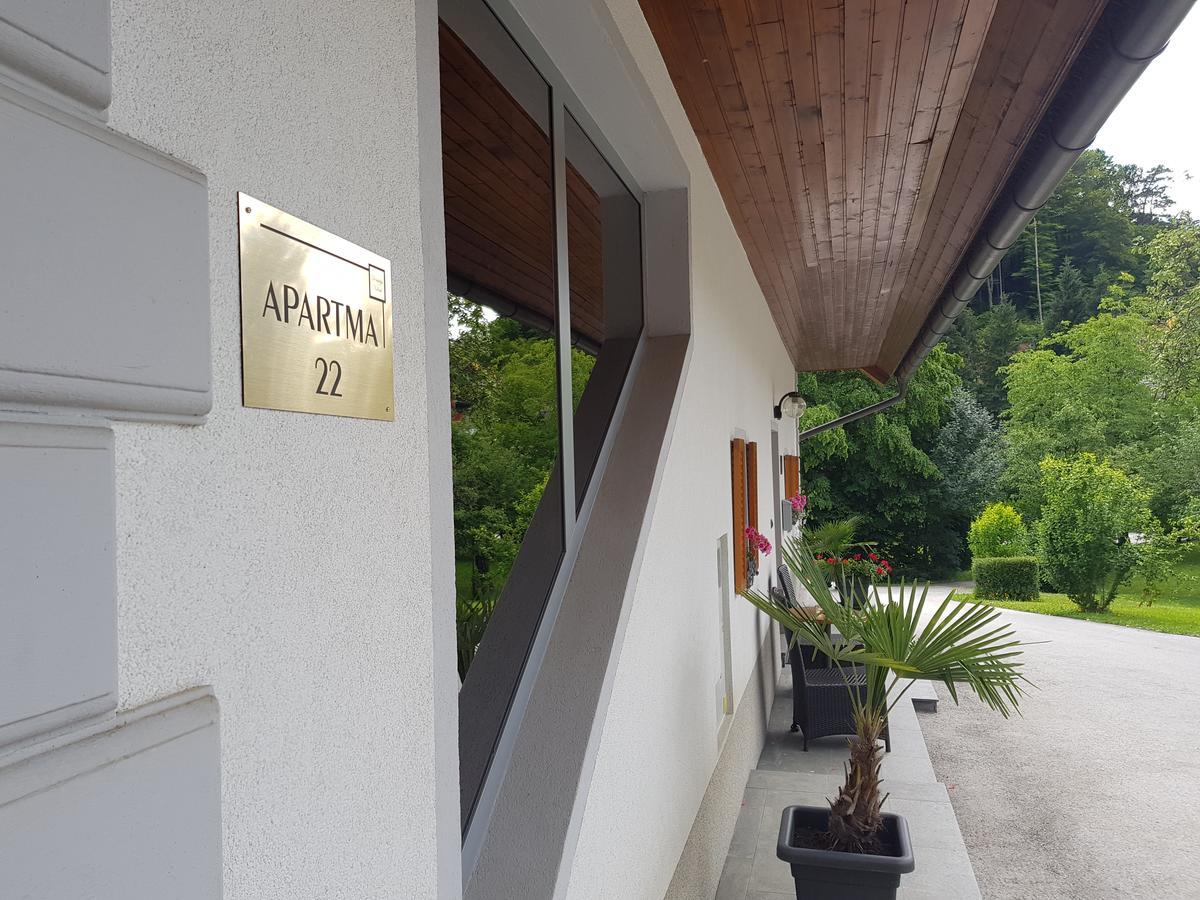 Domacija Vodnik & Apartments Церкле на Горенскем Екстериор снимка